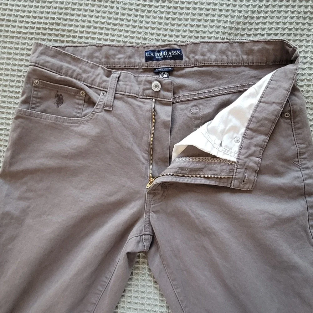U.S. Polo‎ Assn. Pants Mens 36x30 Taupe Brown Straight Leg Activate Stretch